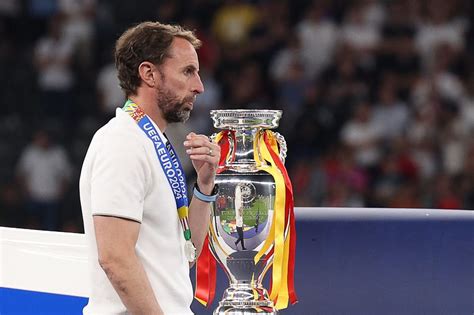 UEFA Champions League Final Defeat: Unraveling the Emotional Rollercoaster for Gareth Southgate and England